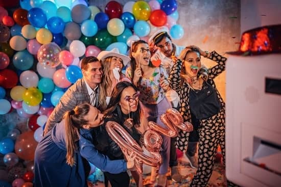 Atmosferă de sărbătoare cu baloane - PhotoBooth evenimente speciale